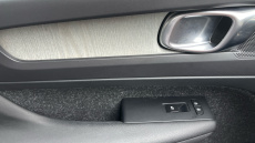 Volvo Xc40 2.0 D4 [190] Inscription 5dr AWD Geartronic Diesel Estate